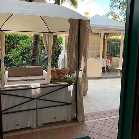 Bed and Breakfast Garda 4u 2*