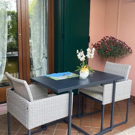 Garda 4u Oda ve Kahvaltı Desenzano del Garda
