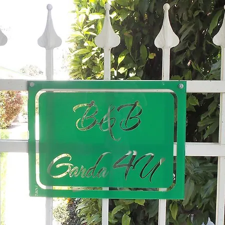 Oda ve Kahvaltı Garda 4u Desenzano del Garda