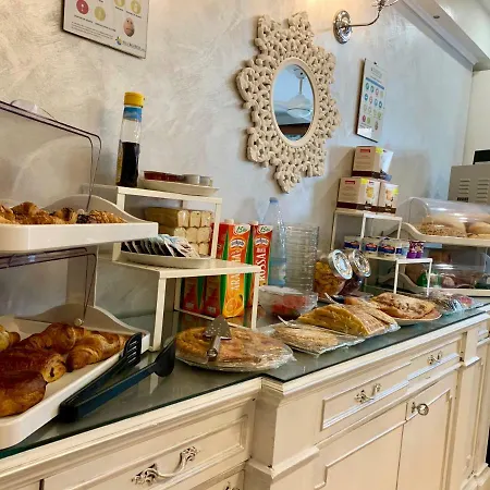 Oda ve Kahvaltı Garda 4u